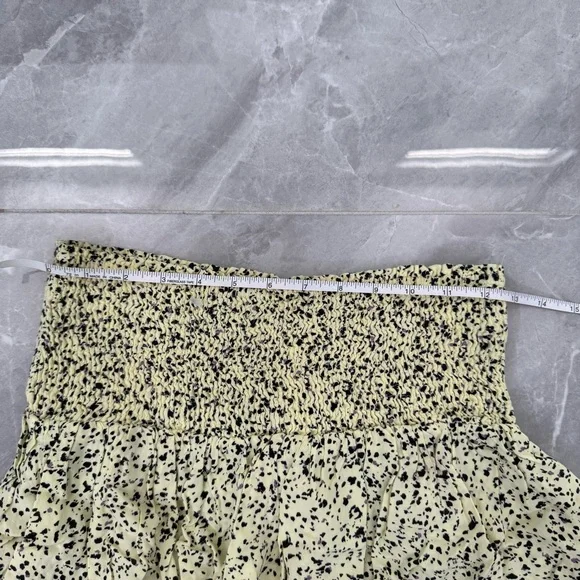 NWOT Women’s Vero Moda Sigrid Spotted Smocked Short Layered Skirt Size XS - Picture 12 of 13